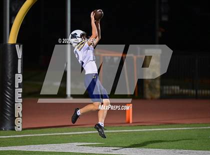 Thumbnail 3 in Stony Point @ Vandegrift photogallery.