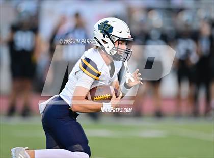 Thumbnail 1 in Stony Point @ Vandegrift photogallery.