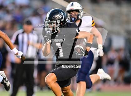 Thumbnail 1 in Stony Point @ Vandegrift photogallery.