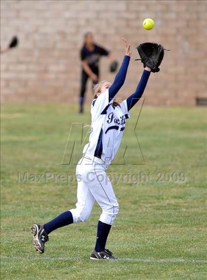 Thumbnail 3 in Pacifica vs. Rancho Bernardo (Michelle Carew Classic) photogallery.