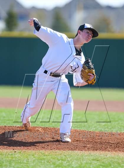 Thumbnail 1 in Byron Nelson vs Denison (North Texas Classic) photogallery.