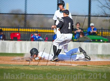 Thumbnail 2 in Byron Nelson vs Denison (North Texas Classic) photogallery.