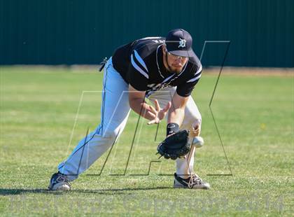 Thumbnail 3 in Byron Nelson vs Denison (North Texas Classic) photogallery.
