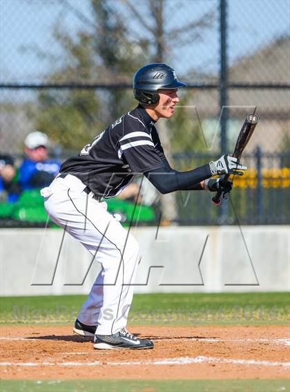 Thumbnail 3 in Byron Nelson vs Denison (North Texas Classic) photogallery.