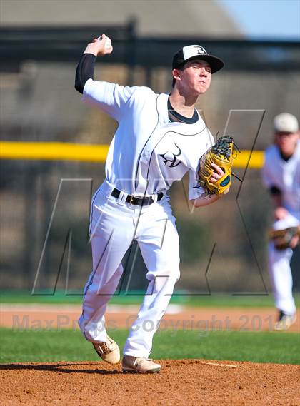 Thumbnail 1 in Byron Nelson vs Denison (North Texas Classic) photogallery.