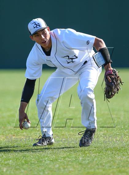 Thumbnail 3 in Byron Nelson vs Denison (North Texas Classic) photogallery.