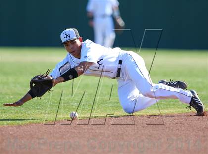 Thumbnail 2 in Byron Nelson vs Denison (North Texas Classic) photogallery.