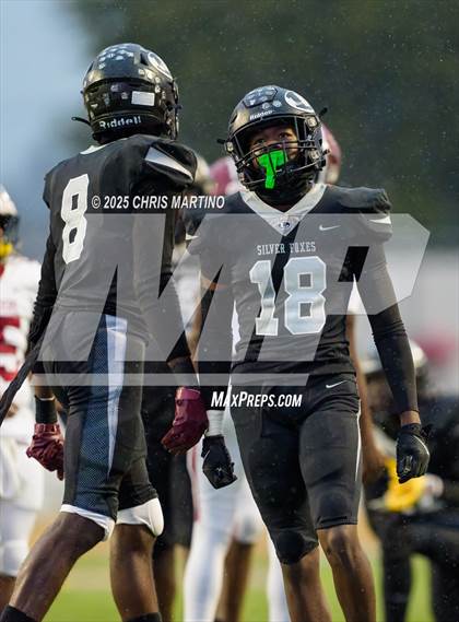 Thumbnail 1 in Bamberg-Ehrhardt vs. Lamar (SCHSL 1A Final) photogallery.