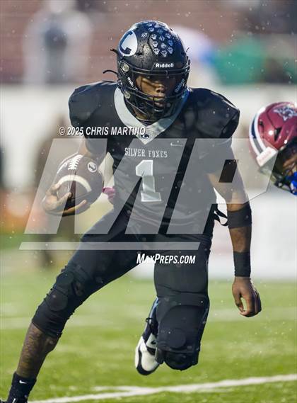 Thumbnail 2 in Bamberg-Ehrhardt vs. Lamar (SCHSL 1A Final) photogallery.