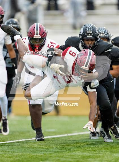 Thumbnail 2 in Bamberg-Ehrhardt vs. Lamar (SCHSL 1A Final) photogallery.