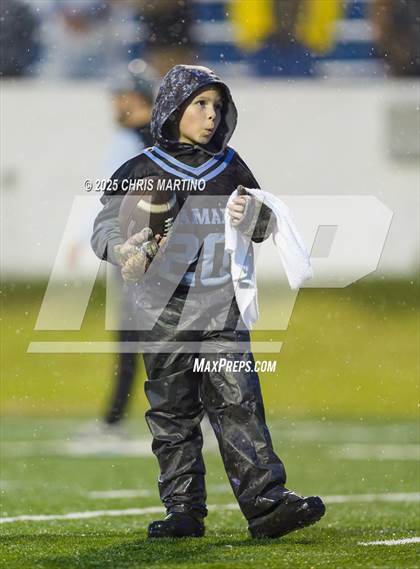 Thumbnail 2 in Bamberg-Ehrhardt vs. Lamar (SCHSL 1A Final) photogallery.