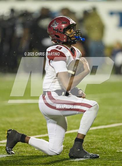 Thumbnail 3 in Bamberg-Ehrhardt vs. Lamar (SCHSL 1A Final) photogallery.