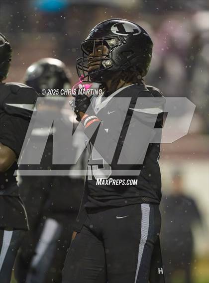 Thumbnail 3 in Bamberg-Ehrhardt vs. Lamar (SCHSL 1A Final) photogallery.