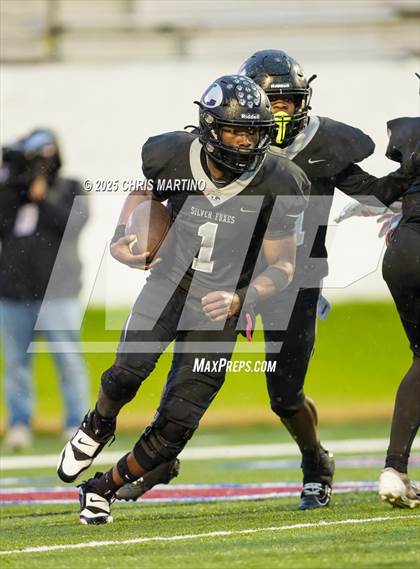 Thumbnail 3 in Bamberg-Ehrhardt vs. Lamar (SCHSL 1A Final) photogallery.