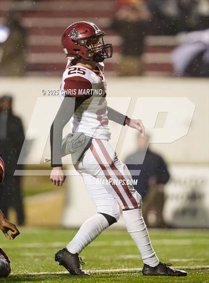 Thumbnail 1 in Bamberg-Ehrhardt vs. Lamar (SCHSL 1A Final) photogallery.