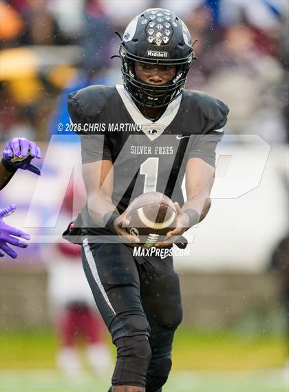 Thumbnail 1 in Bamberg-Ehrhardt vs. Lamar (SCHSL 1A Final) photogallery.