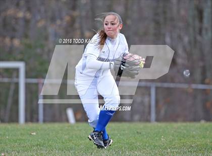 Thumbnail 3 in Avon @ Glastonbury photogallery.