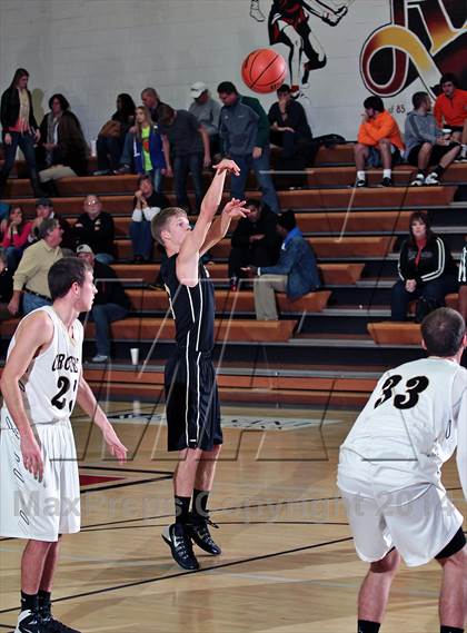 Thumbnail 2 in David Crockett vs Stone Memorial (Renasant Bank Christmas Tournament) photogallery.