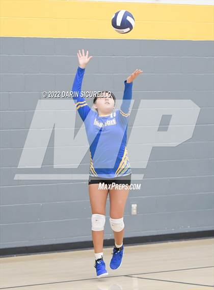 Thumbnail 1 in Fort Thomas vs Benjamin Franklin (Epic Tourneys Volleyball Invite) photogallery.