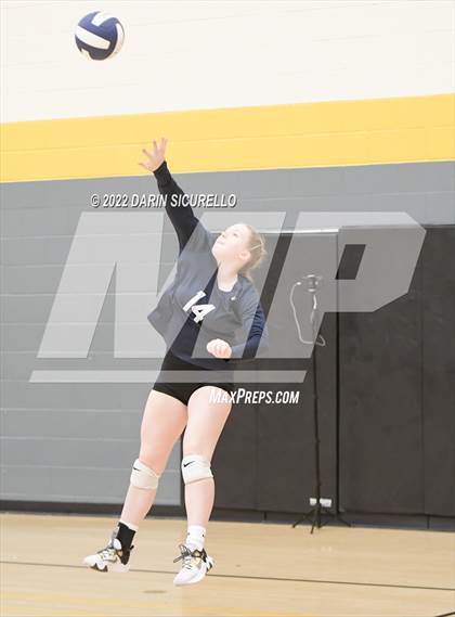 Thumbnail 3 in Fort Thomas vs Benjamin Franklin (Epic Tourneys Volleyball Invite) photogallery.