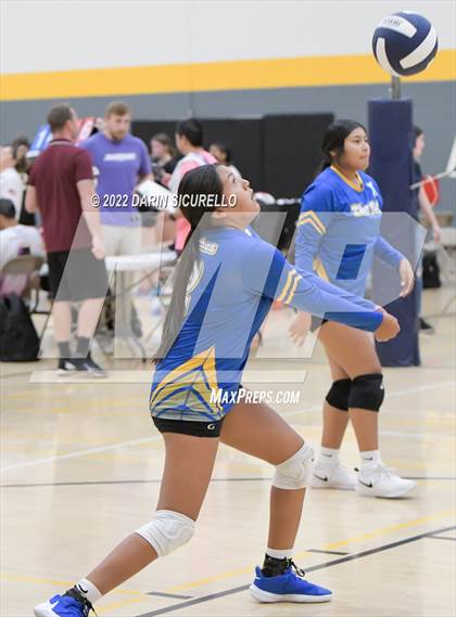 Thumbnail 1 in Fort Thomas vs Benjamin Franklin (Epic Tourneys Volleyball Invite) photogallery.