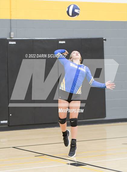 Thumbnail 1 in Fort Thomas vs Benjamin Franklin (Epic Tourneys Volleyball Invite) photogallery.