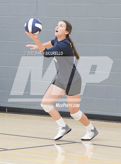 Thumbnail 3 in Fort Thomas vs Benjamin Franklin (Epic Tourneys Volleyball Invite) photogallery.
