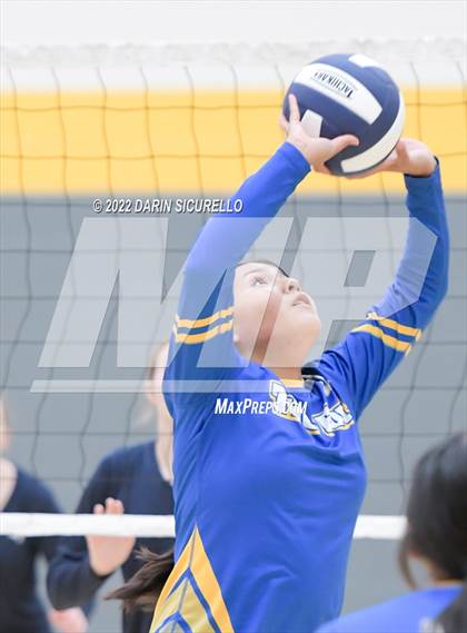 Thumbnail 2 in Fort Thomas vs Benjamin Franklin (Epic Tourneys Volleyball Invite) photogallery.