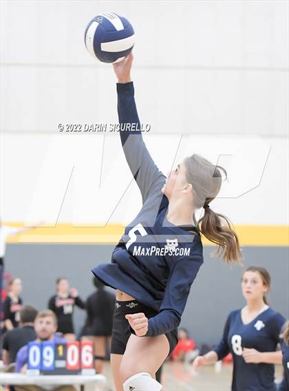 Thumbnail 2 in Fort Thomas vs Benjamin Franklin (Epic Tourneys Volleyball Invite) photogallery.