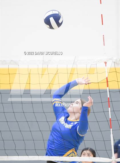 Thumbnail 3 in Fort Thomas vs Benjamin Franklin (Epic Tourneys Volleyball Invite) photogallery.