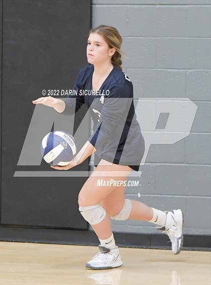 Thumbnail 2 in Fort Thomas vs Benjamin Franklin (Epic Tourneys Volleyball Invite) photogallery.
