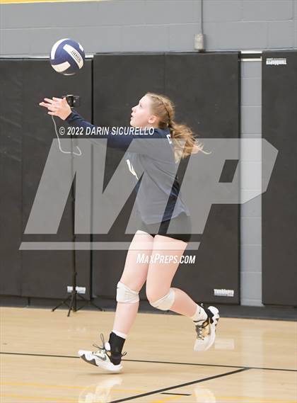 Thumbnail 3 in Fort Thomas vs Benjamin Franklin (Epic Tourneys Volleyball Invite) photogallery.