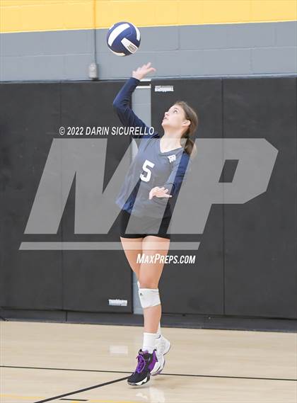 Thumbnail 2 in Fort Thomas vs Benjamin Franklin (Epic Tourneys Volleyball Invite) photogallery.