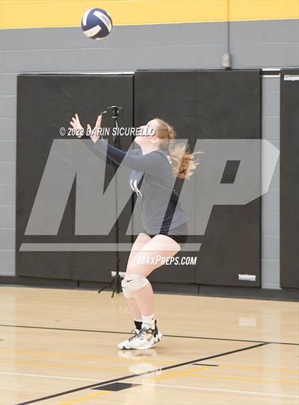 Thumbnail 1 in Fort Thomas vs Benjamin Franklin (Epic Tourneys Volleyball Invite) photogallery.