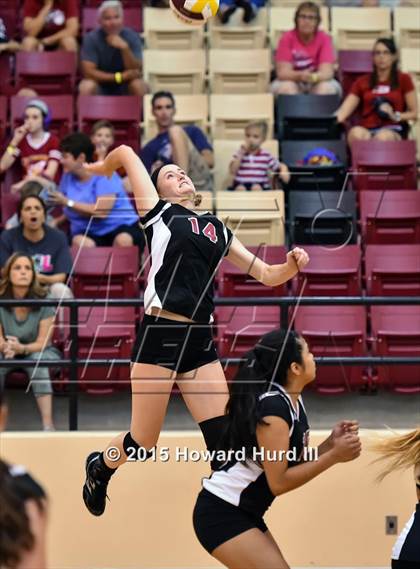 Thumbnail 3 in Cedar Hill vs Saginaw (EMS-ISD Tournament) photogallery.
