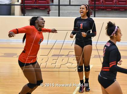 Thumbnail 1 in Cedar Hill vs Saginaw (EMS-ISD Tournament) photogallery.