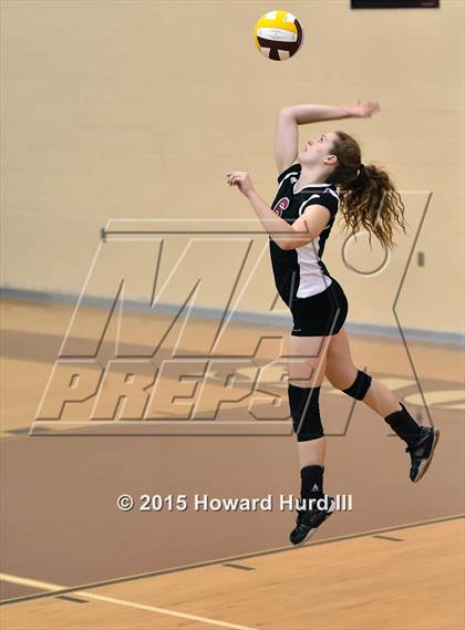 Thumbnail 1 in Cedar Hill vs Saginaw (EMS-ISD Tournament) photogallery.