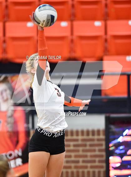 Thumbnail 3 in Springtown @ Aledo photogallery.