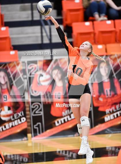 Thumbnail 1 in Springtown @ Aledo photogallery.