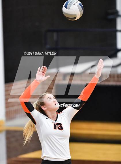 Thumbnail 2 in Springtown @ Aledo photogallery.