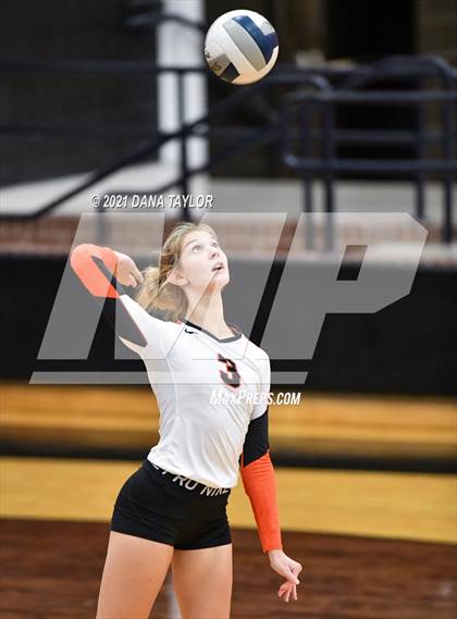 Thumbnail 1 in Springtown @ Aledo photogallery.