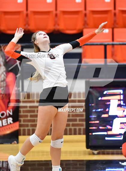 Thumbnail 3 in Springtown @ Aledo photogallery.