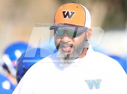 Thumbnail 1 in Westlake vs Salesian  photogallery.