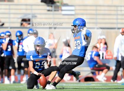 Thumbnail 1 in Westlake vs Salesian  photogallery.
