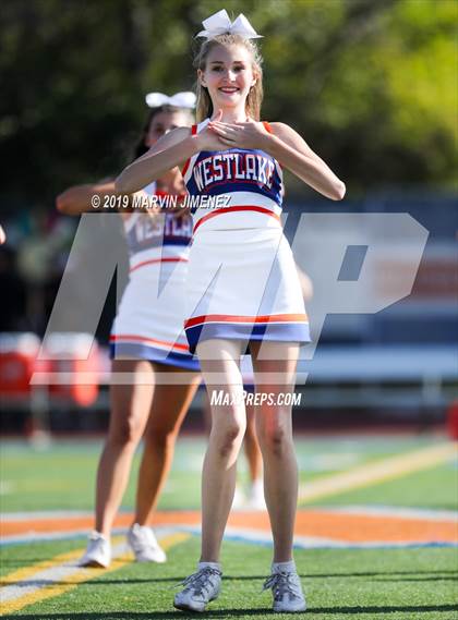 Thumbnail 2 in Westlake vs Salesian  photogallery.