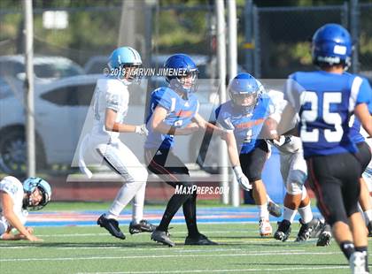 Thumbnail 3 in Westlake vs Salesian  photogallery.