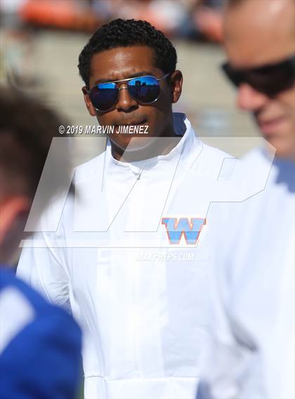 Thumbnail 1 in Westlake vs Salesian  photogallery.