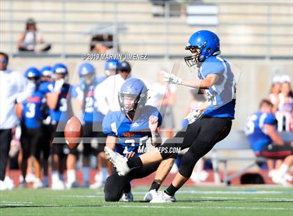 Thumbnail 2 in Westlake vs Salesian  photogallery.