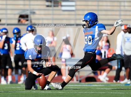 Thumbnail 3 in Westlake vs Salesian  photogallery.
