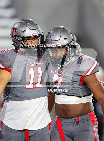 Thumbnail 2 in Central vs Thompson (AHSAA 7A Final)  photogallery.
